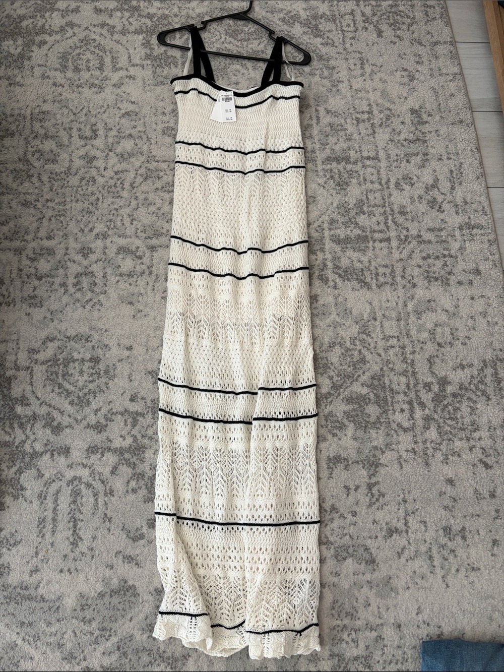 Abercrombie & Fitch Cream Maxi Dress with Black Trim